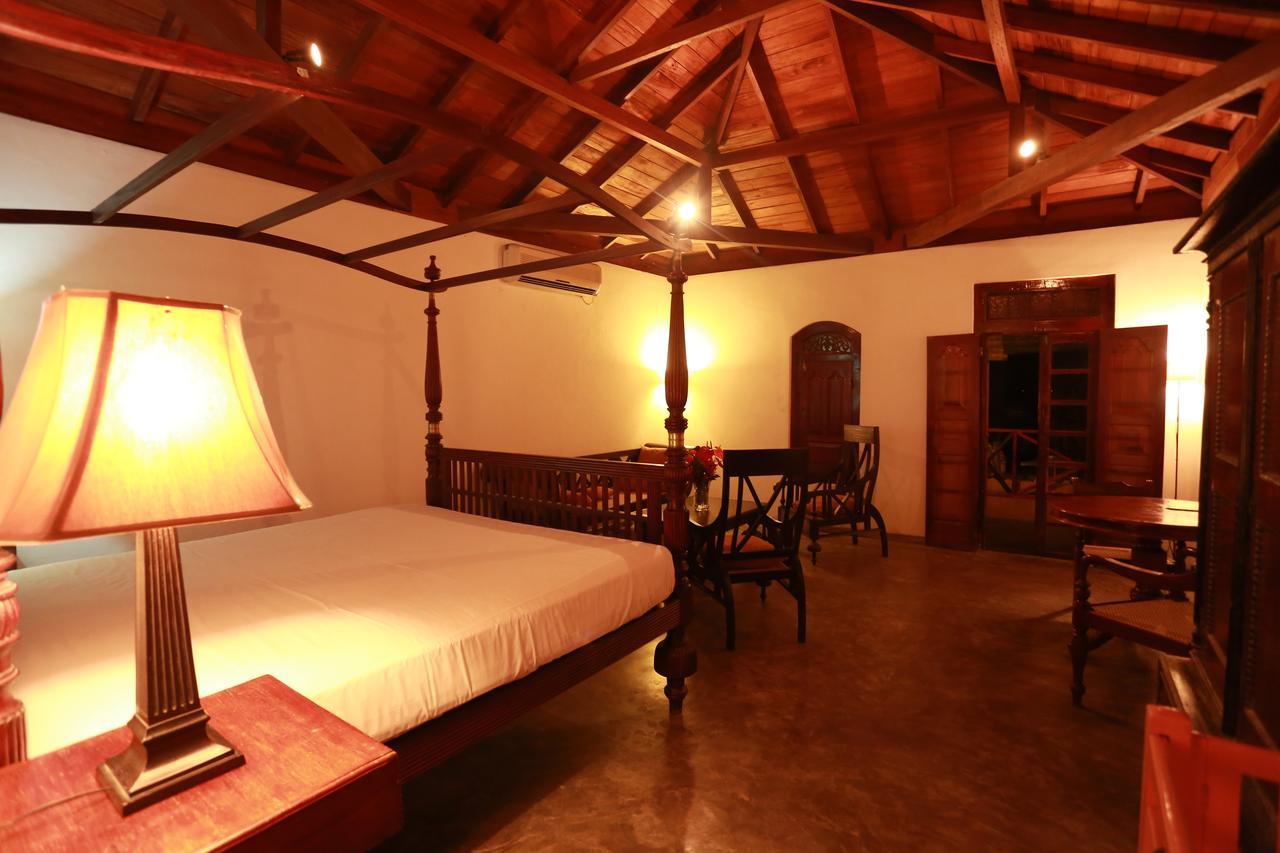 Villa Kusum Hikkaduwa Exterior foto