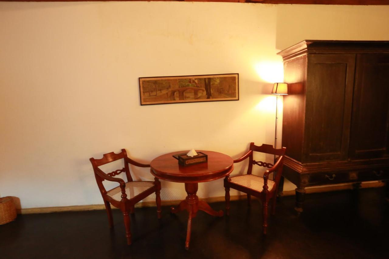 Villa Kusum Hikkaduwa Exterior foto