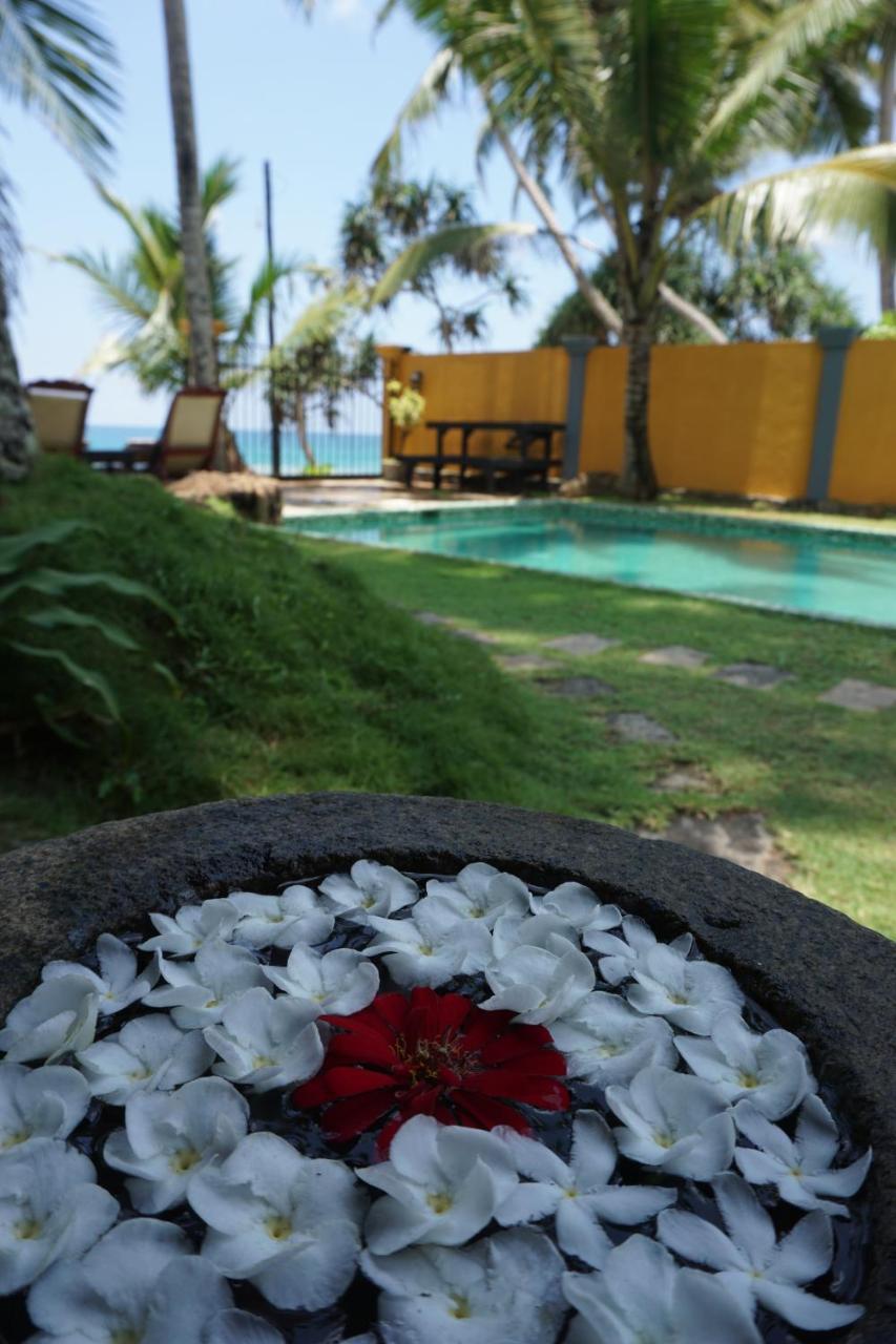 Villa Kusum Hikkaduwa Exterior foto